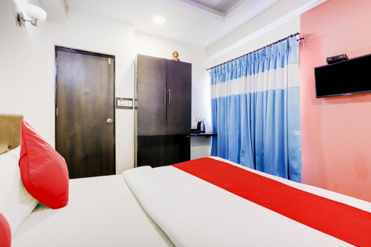 Oyo Hotel Dash Вадодара Экстерьер фото